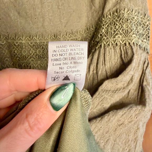 Bohme Tiered Embroidered Midi Dress Size Small - Picture 7 of 8